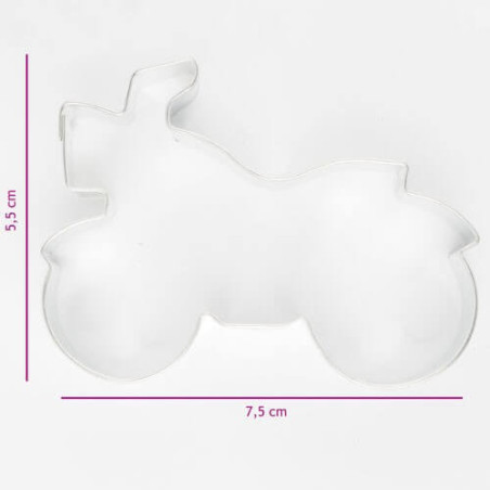 motorcycle-cookie-cutter-sugar-paste