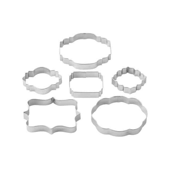 Set-of-6-cookie-cutters-sugar-paste-plates