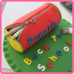 Zippered-modeling-mold-for-sugar-paste
