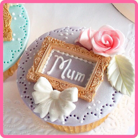 Modeling-mold-frames-for-sugar-paste