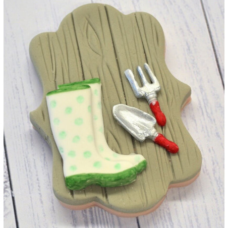 Wooden-imprint-modeling-mold-for-sugar-paste