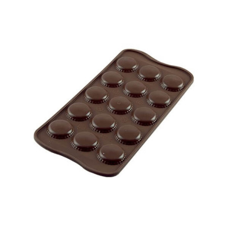 Silicone-mold-macaron-shells-Silikomart
