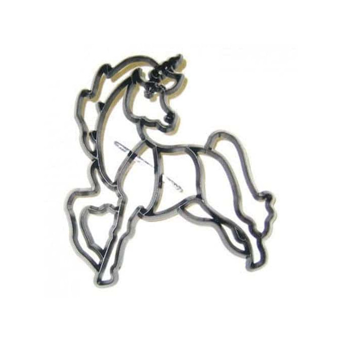Unicorn-embosser-for-sugar-paste
