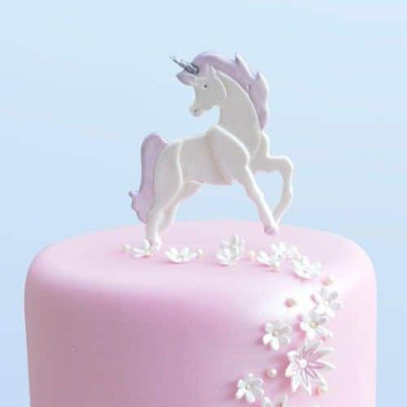 patchwork-unicorn-for-sugar-paste