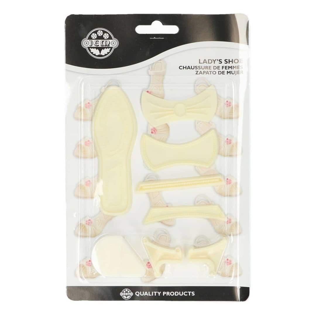 cookie-cutter-kit-shoes-for-sugar-paste
