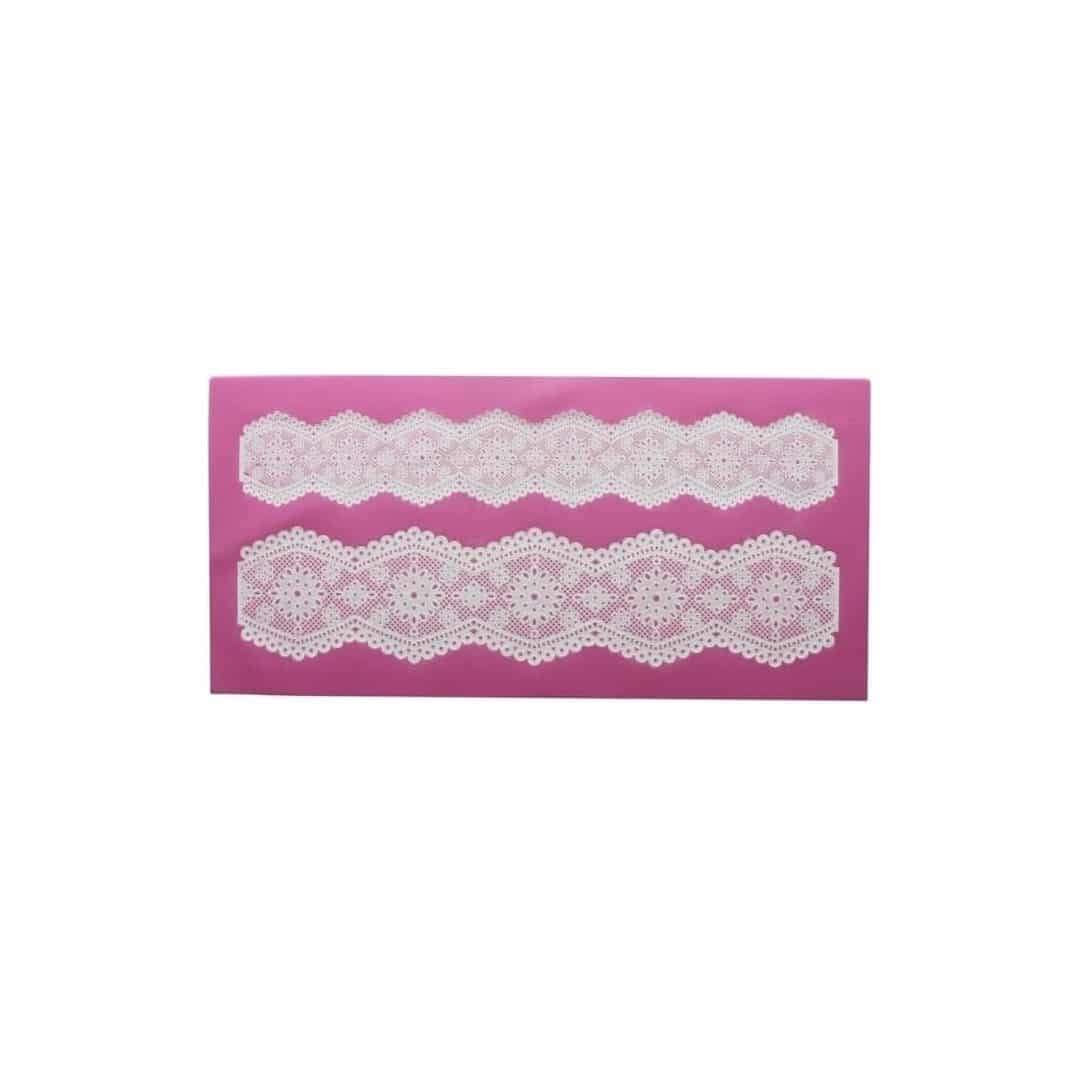 rug-lace-brideerie-anglaise-claire-bowman