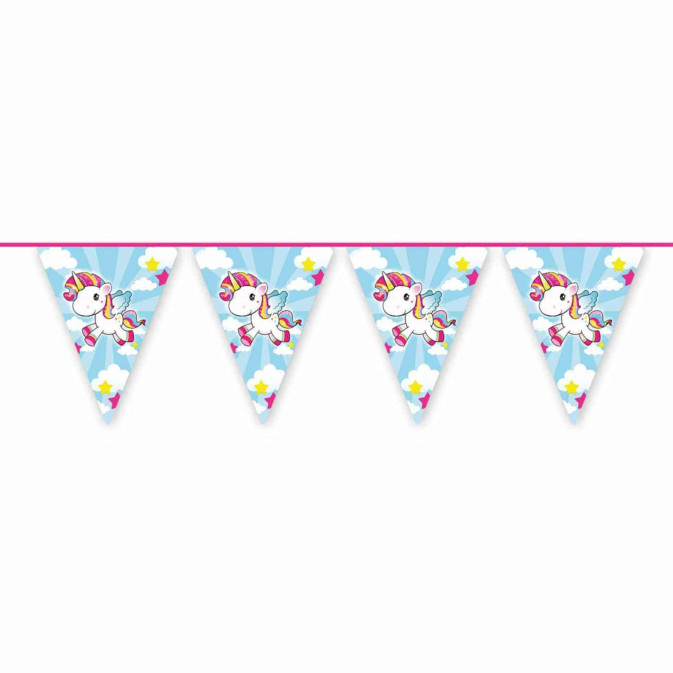 unicorn-baby-garland-of-pennants
