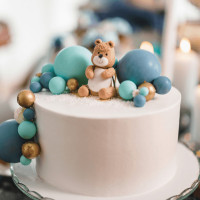image-Teddy bear cake decoration